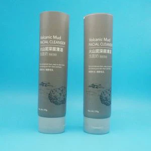 أنابيب بلاستيكية مغلفة لمعجون الأسنان